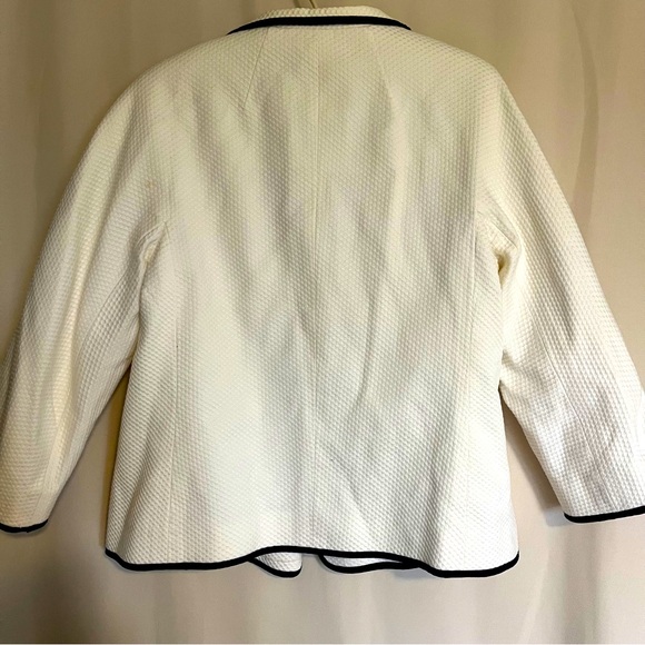 Talbots Jacket - Picture 2 of 5